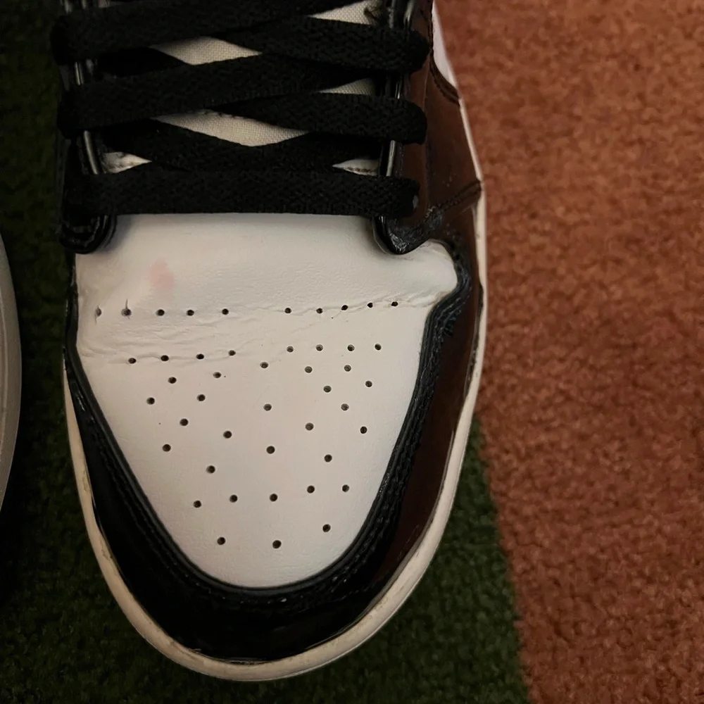Jordan Black and White High-Top Sneakers - Picture 5 of 5